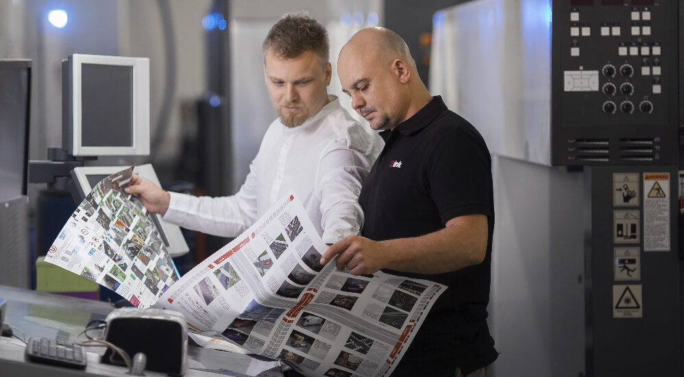 Aktualnie poszukujemy doświadczonego i odpowiedzialnego drukarza offsetowego. Szukamy osoby, dla której liczy się precyzja, solidność i zaangażowanie w realizację zleceń. Ważne jest dla nas wspólne podejście do pracy — dbamy o jakość i terminowość, bo to buduje zaufanie naszych klientów.
